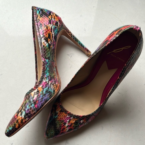 Spectacular Brian Atwood rainbow snakeskin stilettos. Size 7.5 - Picture 1 of 7